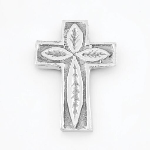 Cruz Palmas Mini de pewter con diseño de palmas, símbolo de victoria espiritual.