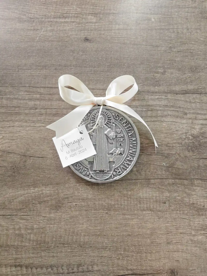 Recuerdo Medalla San Benito Grande Con Moño y Tarjeta