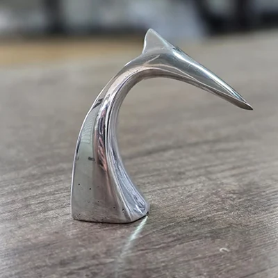 Adorno Cola de Ballena