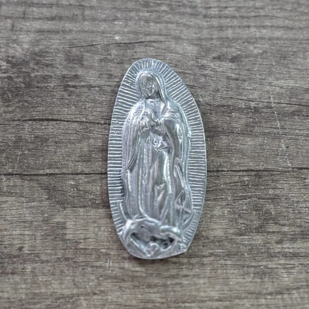 Virgen de Guadalupe chica