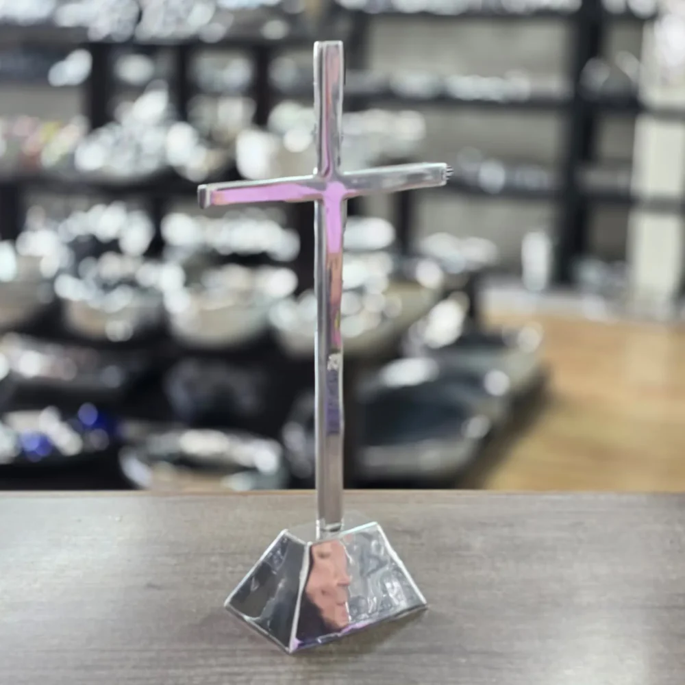 Cruz Angosta Lisa con Base