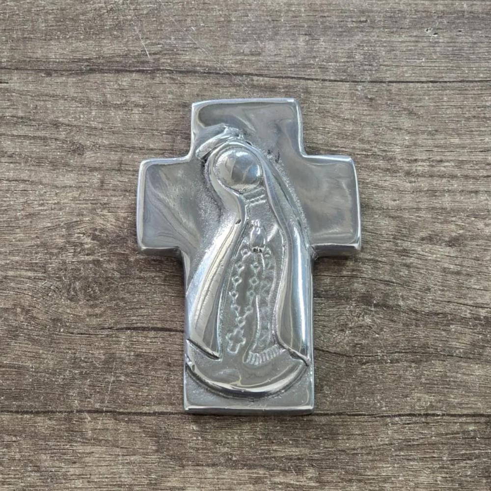 Cruz Silueta Virgencita
