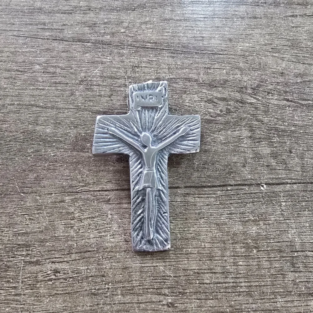 Cruz Silueta Resplandor Mini
