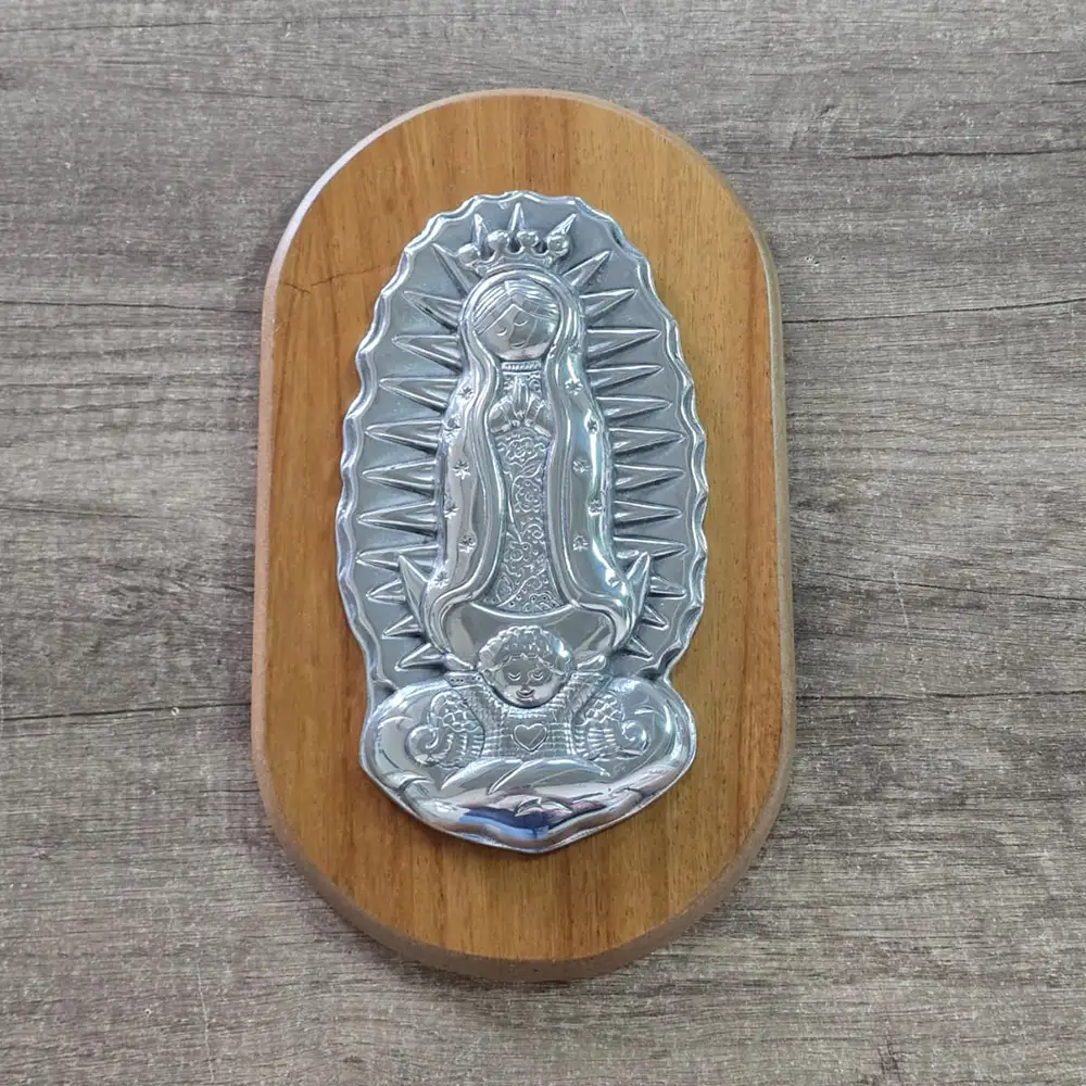 Virgencita Plis Mediana Parota